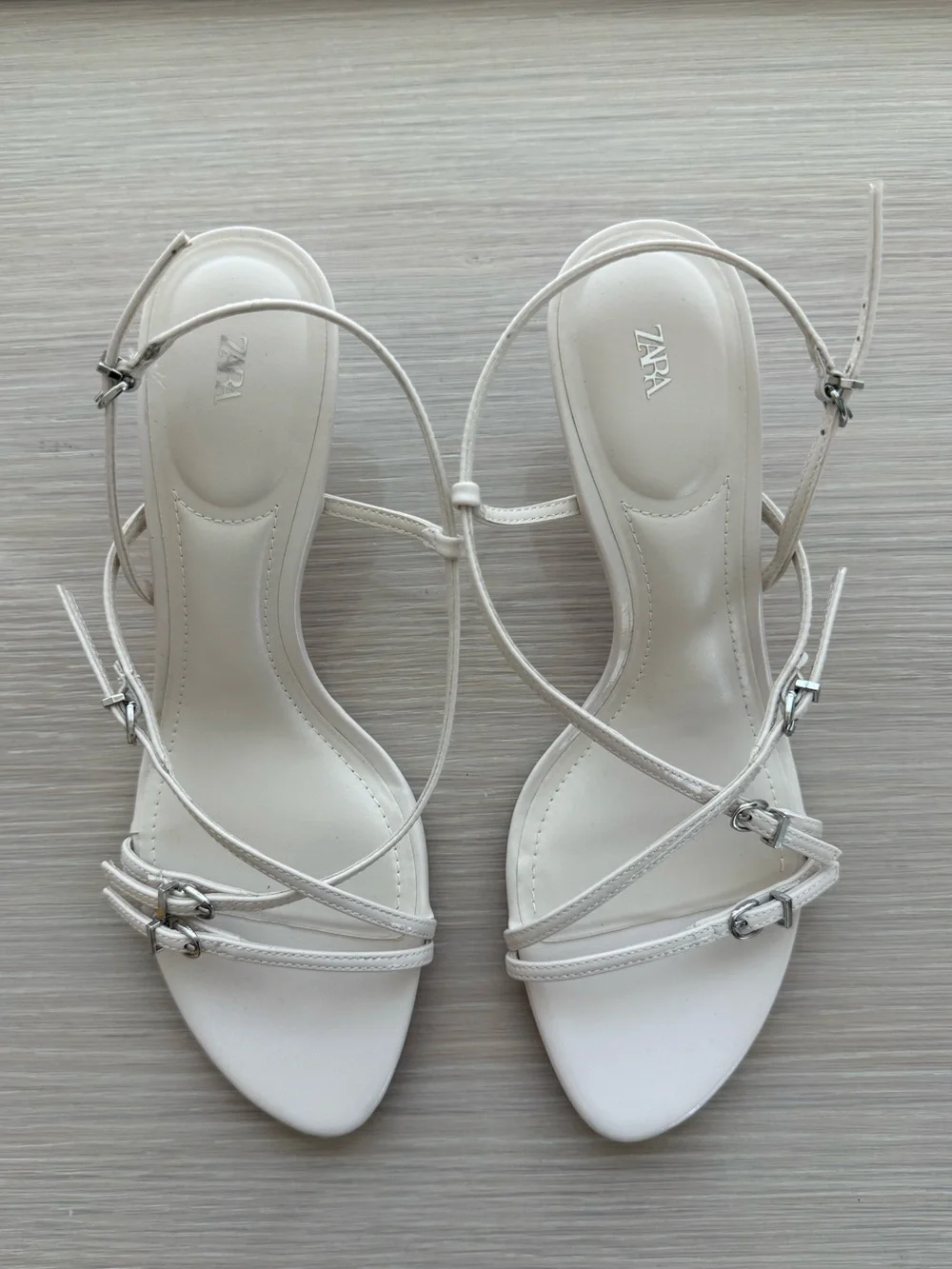 NWOT Zara Buckled Heel Sandals - Picture 2 of 6
